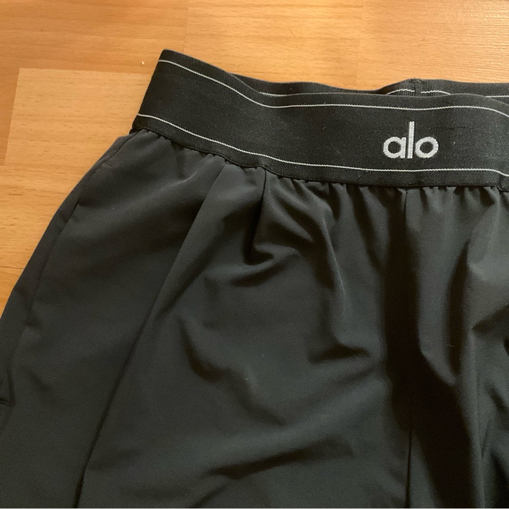 Alo Yoga Suit Up Trouser (Long) Black XS - Picture 8 of 10